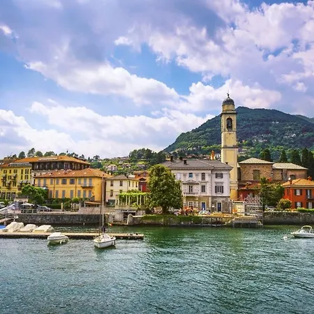 Apartment Queen 32 *