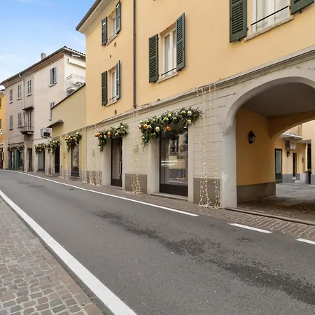 Apartment Queen 32 Cernobbio